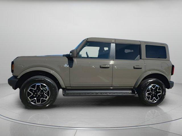 new 2025 Ford Bronco car, priced at $50,117