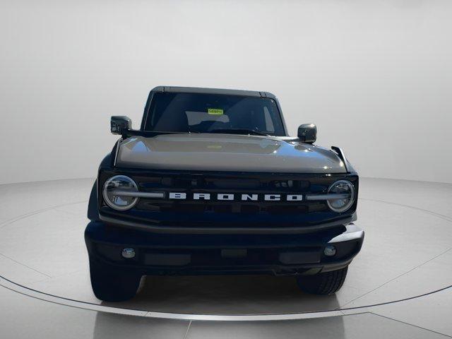 new 2025 Ford Bronco car, priced at $50,117