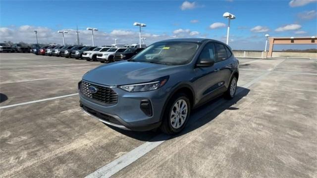 new 2025 Ford Escape car, priced at $28,960