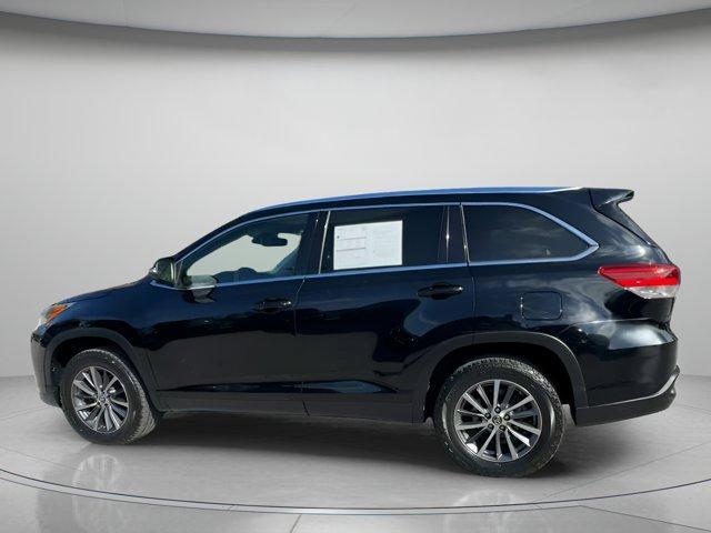 used 2019 Toyota Highlander car, priced at $22,990