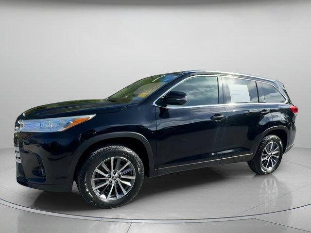 used 2019 Toyota Highlander car, priced at $22,990