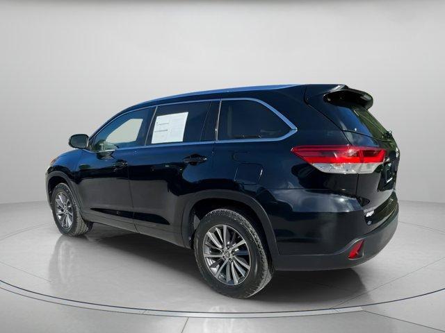 used 2019 Toyota Highlander car, priced at $22,990