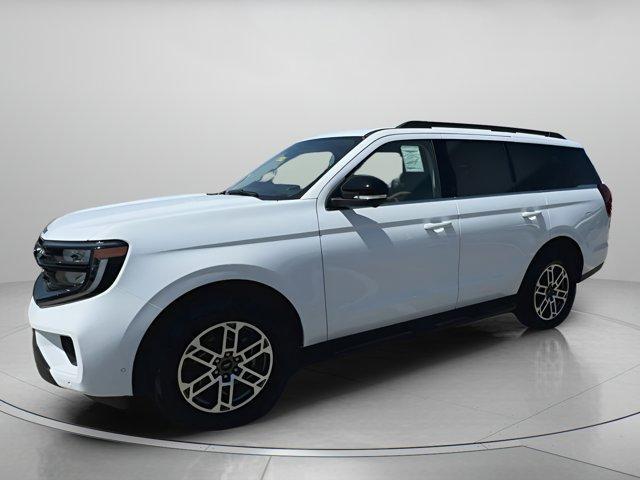 new 2025 Ford Expedition car, priced at $66,748