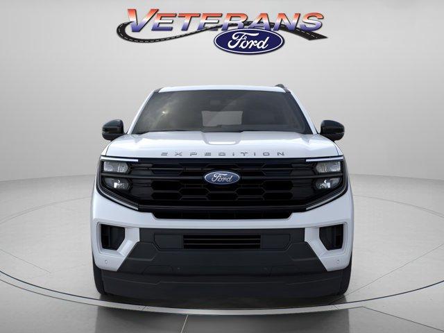 new 2025 Ford Expedition car, priced at $68,110