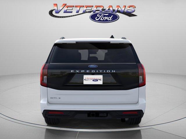 new 2025 Ford Expedition car, priced at $68,110