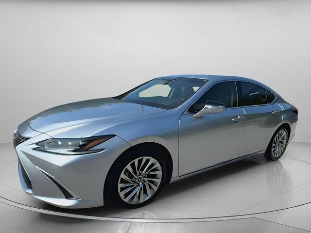 used 2022 Lexus ES 300h car, priced at $39,997
