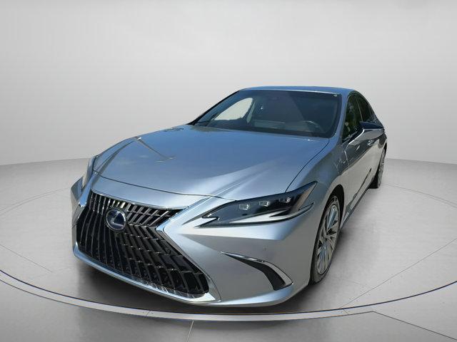 used 2022 Lexus ES 300h car, priced at $39,997