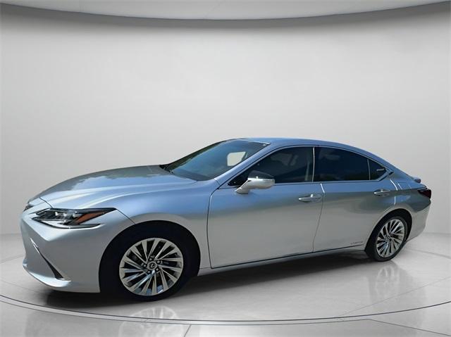 used 2022 Lexus ES 300h car, priced at $42,998