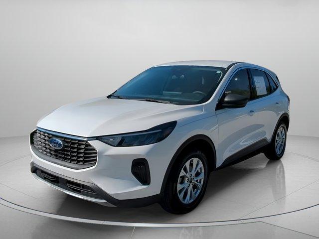 used 2023 Ford Escape car, priced at $20,500