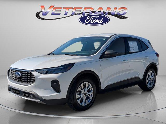 used 2023 Ford Escape car, priced at $20,500