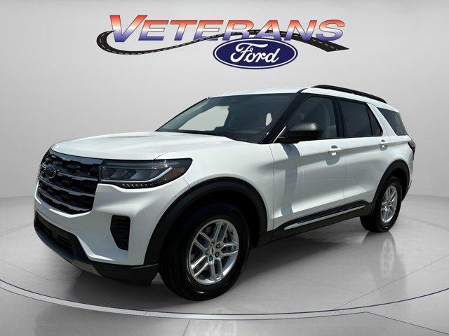 new 2025 Ford Explorer car, priced at $39,616