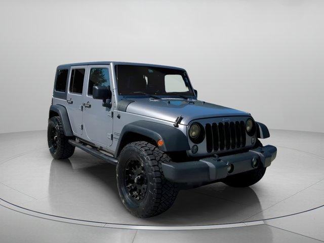 used 2015 Jeep Wrangler Unlimited car, priced at $17,999
