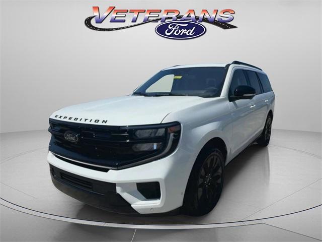 new 2025 Ford Expedition car, priced at $80,180