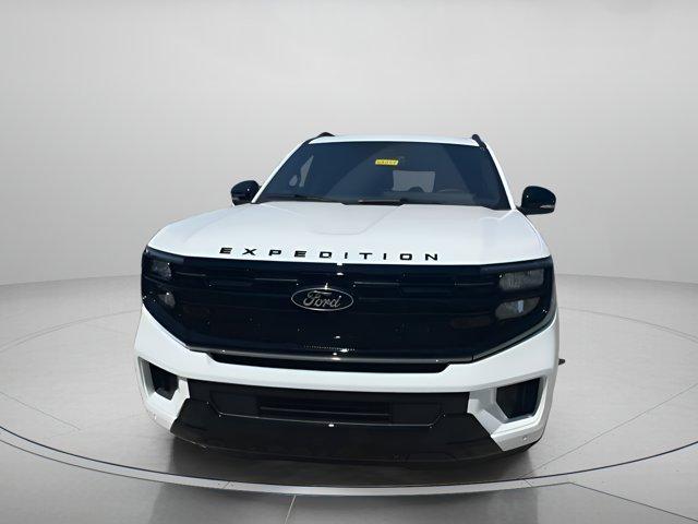 new 2025 Ford Expedition car, priced at $79,370