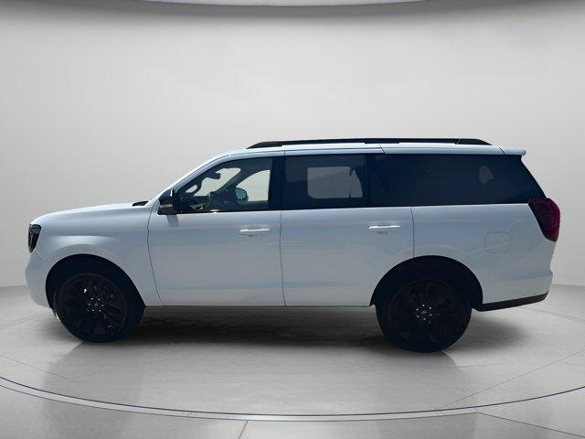 new 2025 Ford Expedition car, priced at $79,370