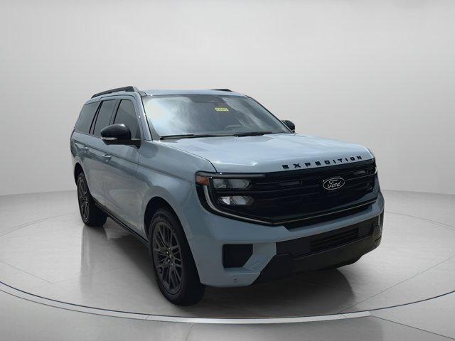new 2025 Ford Expedition car, priced at $82,286