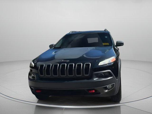 used 2016 Jeep Cherokee car, priced at $10,498