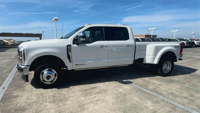 new 2025 Ford F-350 car, priced at $91,384