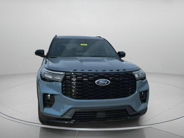 new 2025 Ford Explorer car, priced at $46,720