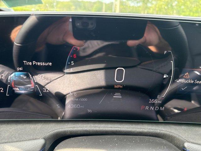 used 2024 Cadillac XT4 car, priced at $41,999