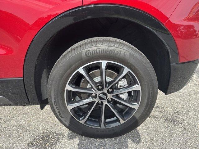 used 2024 Cadillac XT4 car, priced at $41,999