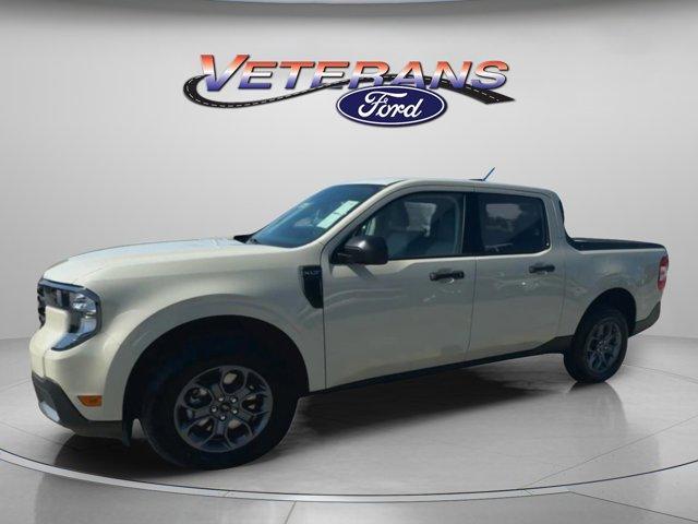 new 2025 Ford Maverick car, priced at $29,674