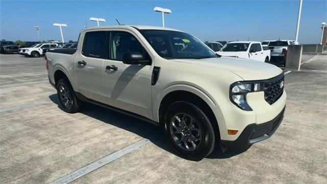new 2025 Ford Maverick car, priced at $29,674