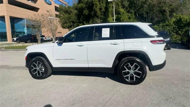 used 2025 Jeep Grand Cherokee car, priced at $39,999