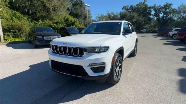 used 2025 Jeep Grand Cherokee car, priced at $39,999