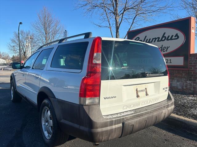 used 2004 Volvo XC70 car, priced at $5,800