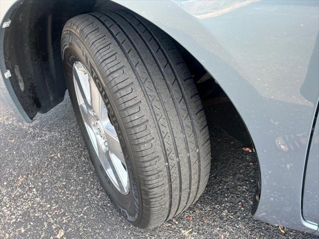 used 2007 Toyota Sienna car, priced at $5,999