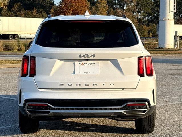 used 2022 Kia Sorento car, priced at $20,786