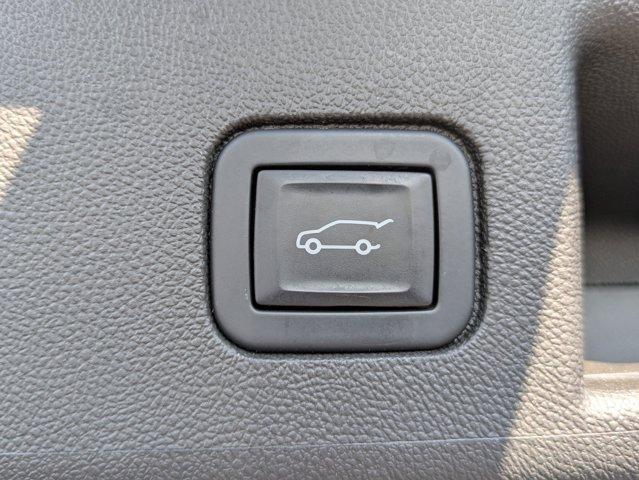 used 2022 Chevrolet Equinox car, priced at $20,086