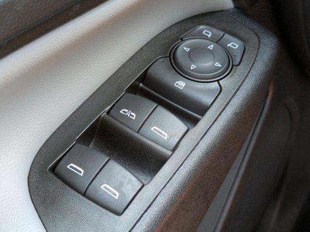 used 2022 Chevrolet Equinox car, priced at $20,086