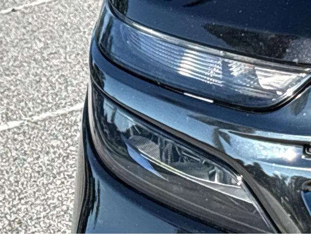 used 2023 Chevrolet Equinox car, priced at $18,786