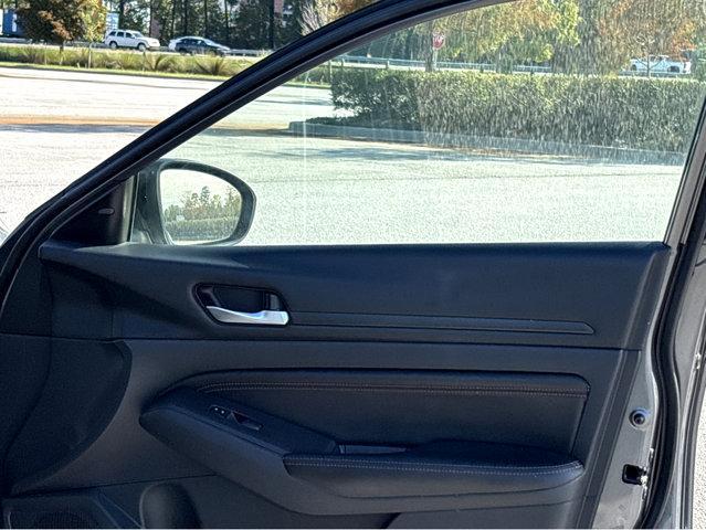 used 2022 Nissan Altima car, priced at $18,086