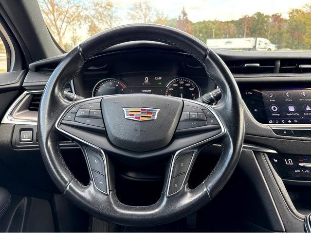 used 2021 Cadillac XT5 car, priced at $22,886