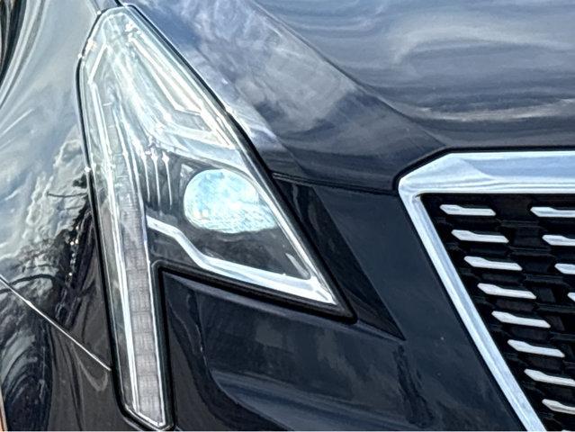 used 2021 Cadillac XT5 car, priced at $22,886