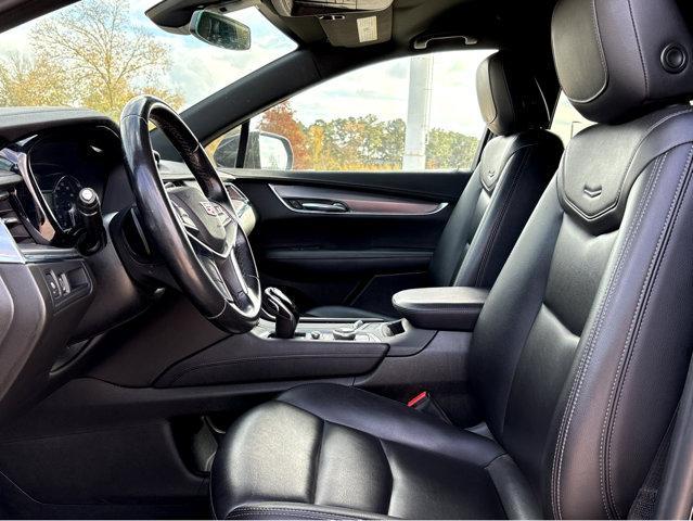 used 2021 Cadillac XT5 car, priced at $22,886