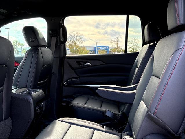 new 2026 Chevrolet Traverse car, priced at $56,450