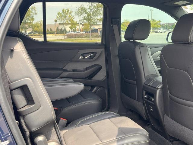 used 2022 Chevrolet Traverse car, priced at $30,986