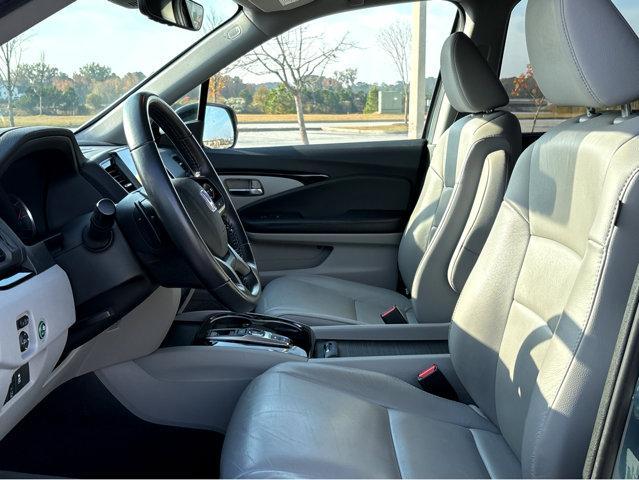 used 2021 Honda Pilot car, priced at $27,986