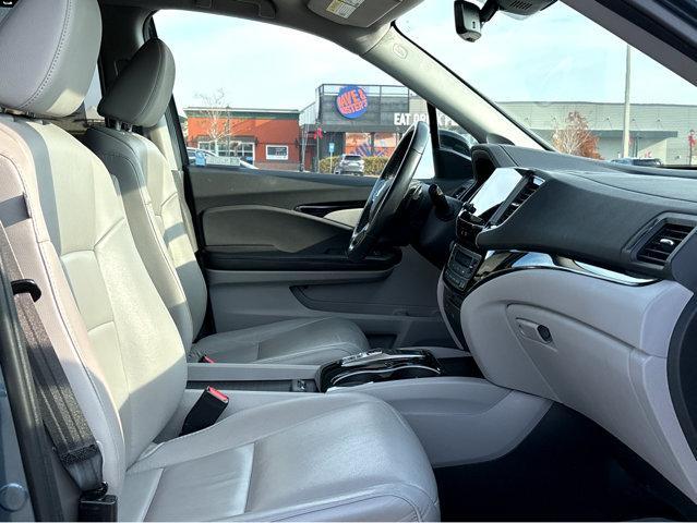 used 2021 Honda Pilot car, priced at $27,986