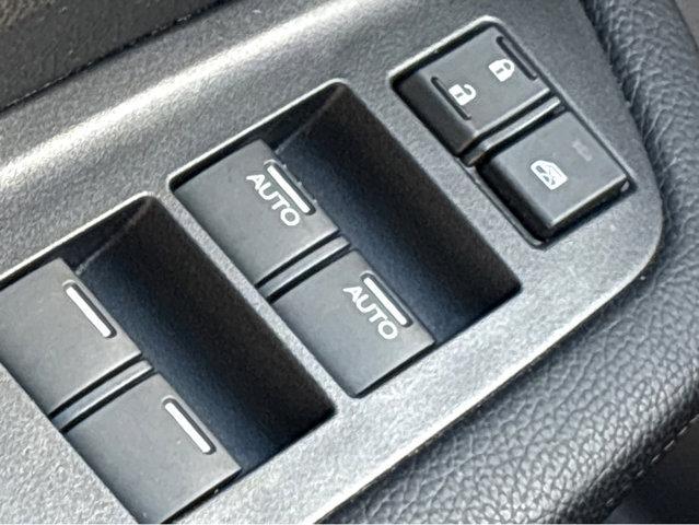 used 2021 Honda Pilot car, priced at $27,986