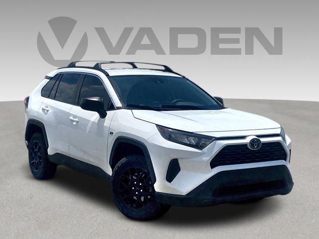used 2020 Toyota RAV4 car, priced at $23,418