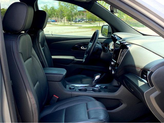 used 2023 Chevrolet Traverse car, priced at $33,786
