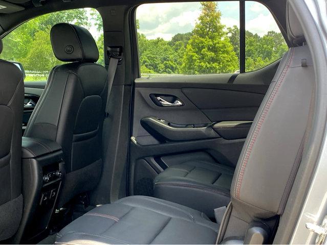 used 2023 Chevrolet Traverse car, priced at $33,786