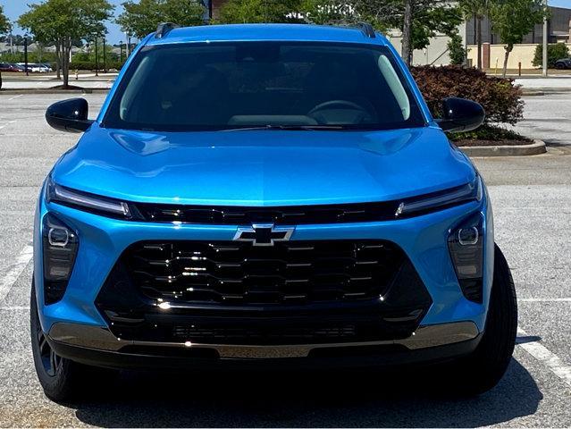 new 2025 Chevrolet Trax car, priced at $27,085