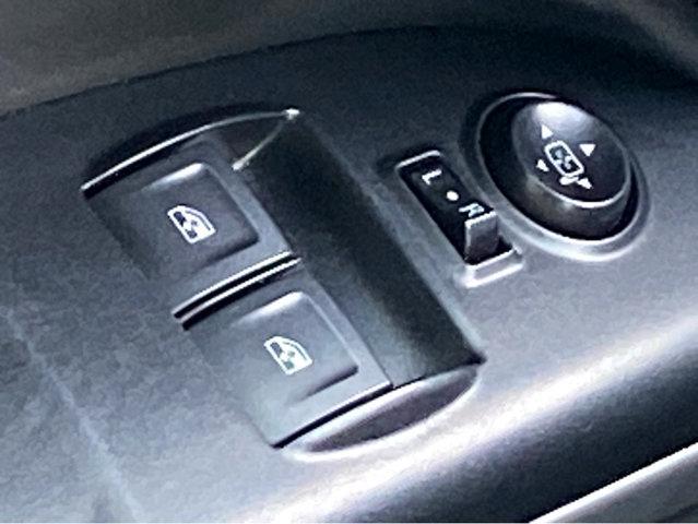 used 2022 Chevrolet Colorado car, priced at $19,986