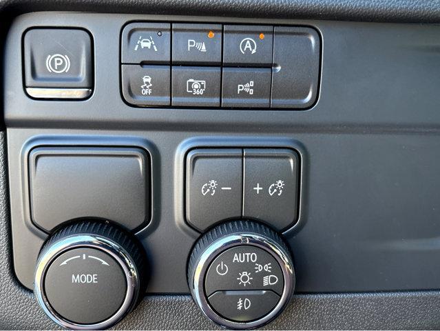 new 2026 Chevrolet Suburban car, priced at $72,680